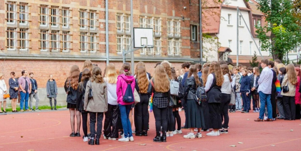 Pieniądze na każdego ucznia w Sopocie. Miasto wznawia ważny program