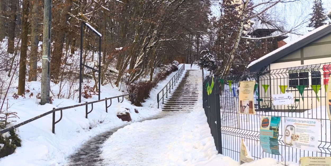 Sopot: schody do kościoła niepokoiły mieszkańców. Wiadomo, kto "zapomniał"...