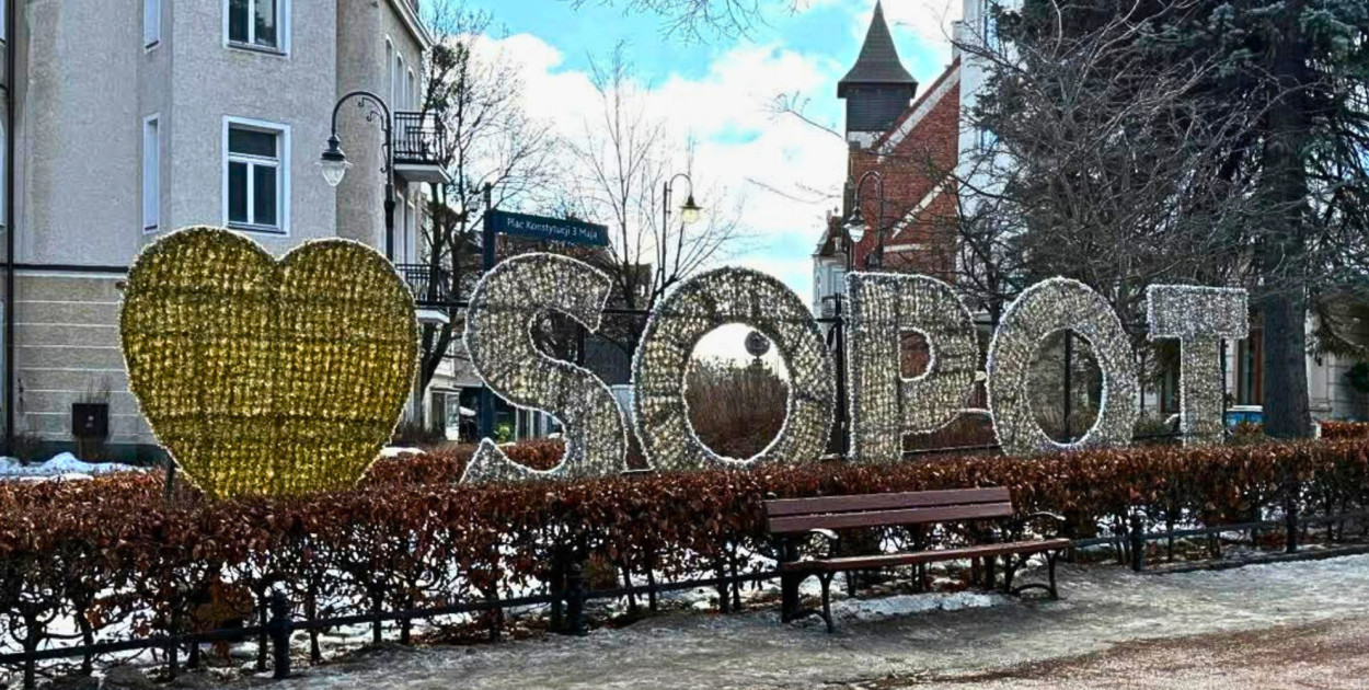 W Sopocie chcą napisu na stałe. W sieci zawrzało po informacji o demontażu