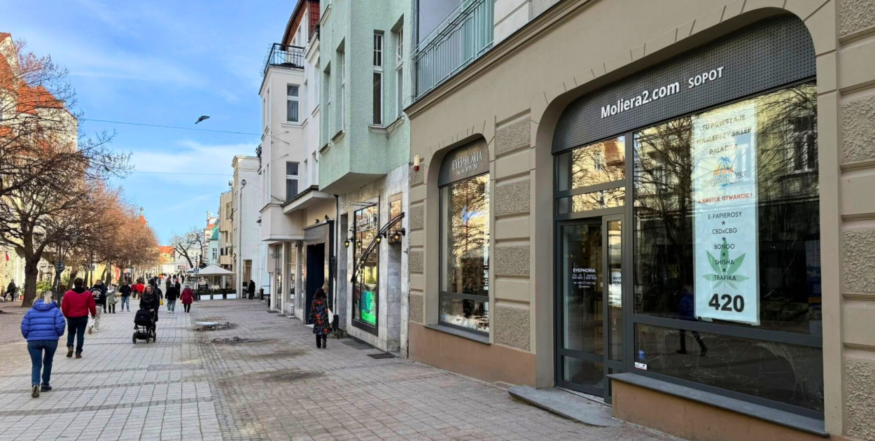 Był butik, będzie nietypowy sklep na Monciaku! "Porażka i kicz w sercu miasta"