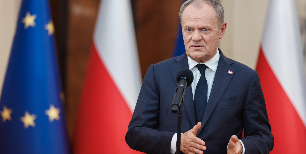 Donald Tusk reaguje na weto prezydenta ws. SAFE! „Stracił szansę, aby..."