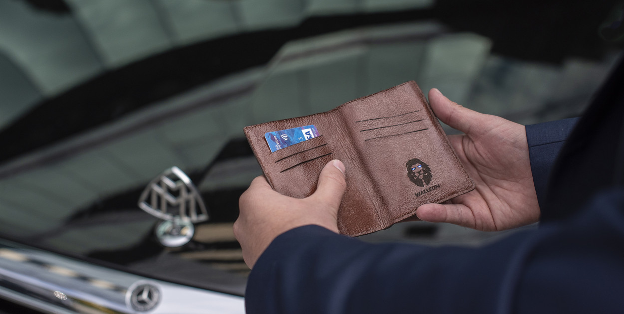 Bezpieczeństwo w każdej kieszeni - jak technologia RFID chroni nowoczesną galanter