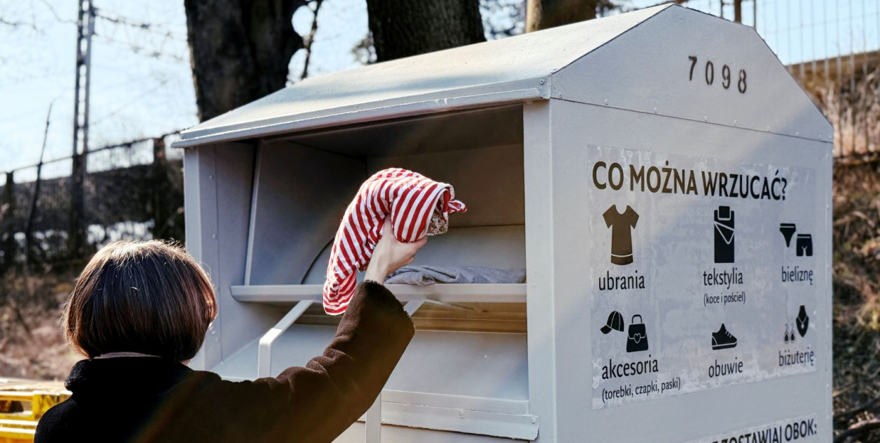 W Sopocie stanęły nowe pojemniki na odzież używaną