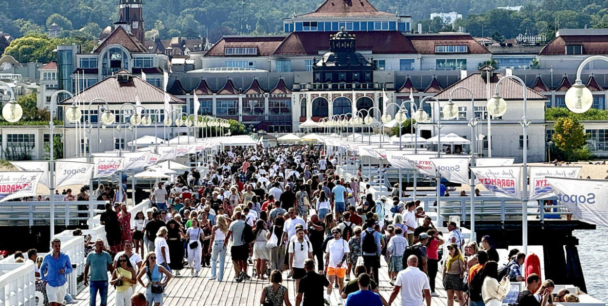 Ostatnia szansa na bezpłatny spacer po molo. Sopot wraca do biletowania