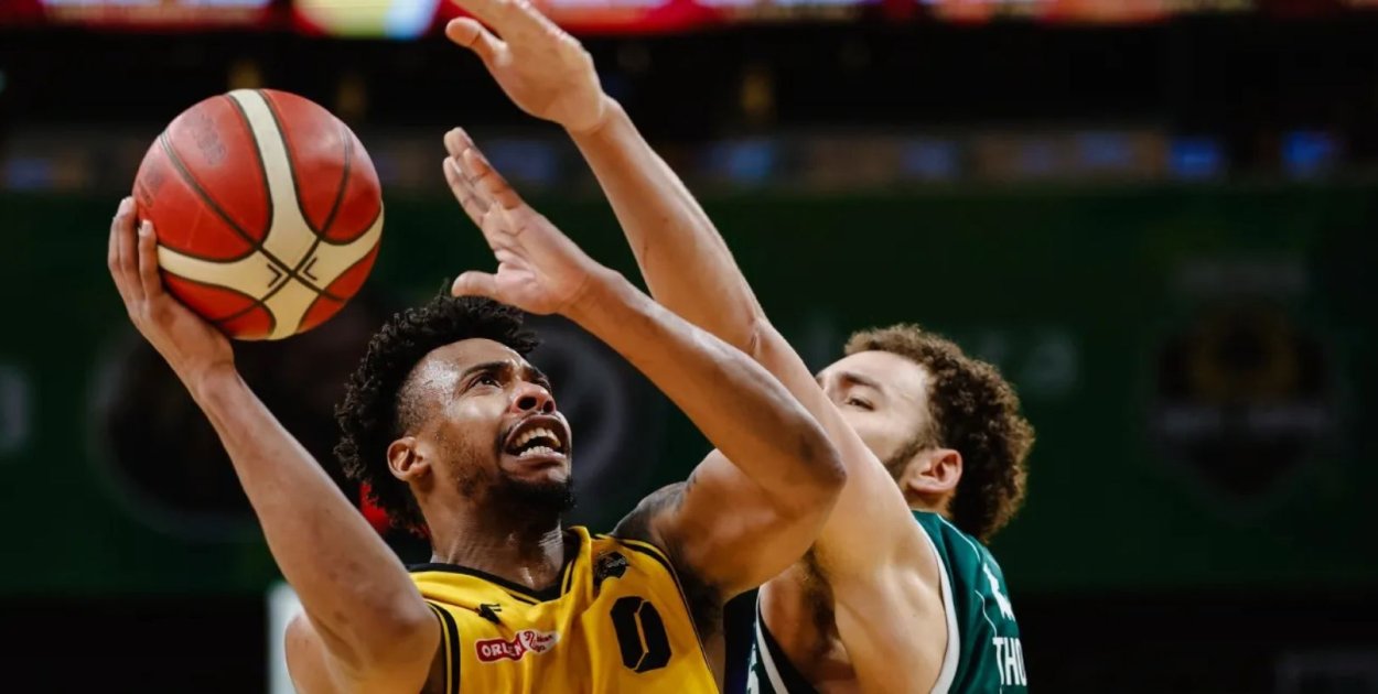 Zacięte starcie w Ergo Arenie! Trefl Sopot przegrał z Legią Warszawa!