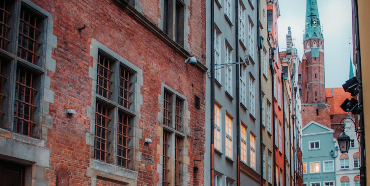 Weekendowa rozrywka w Gdańsku – od karaoke po koncerty na żywo