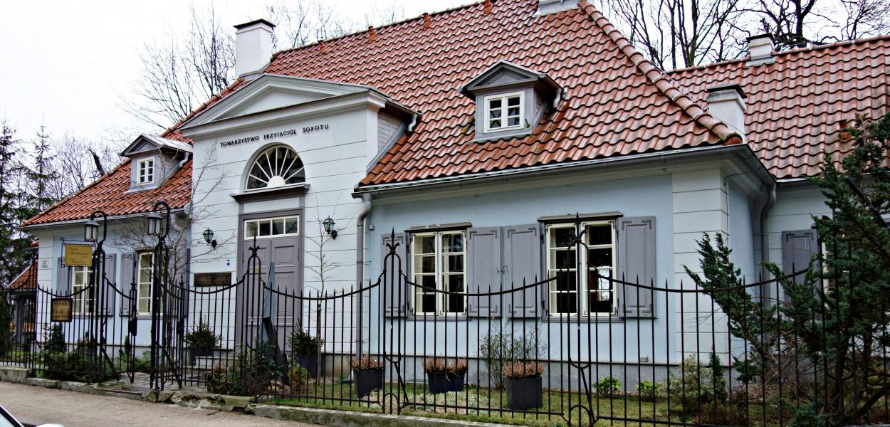 Sopot, Dworek Sierakowskich. Fot. LuzynaS, CC BY-SA 4.0