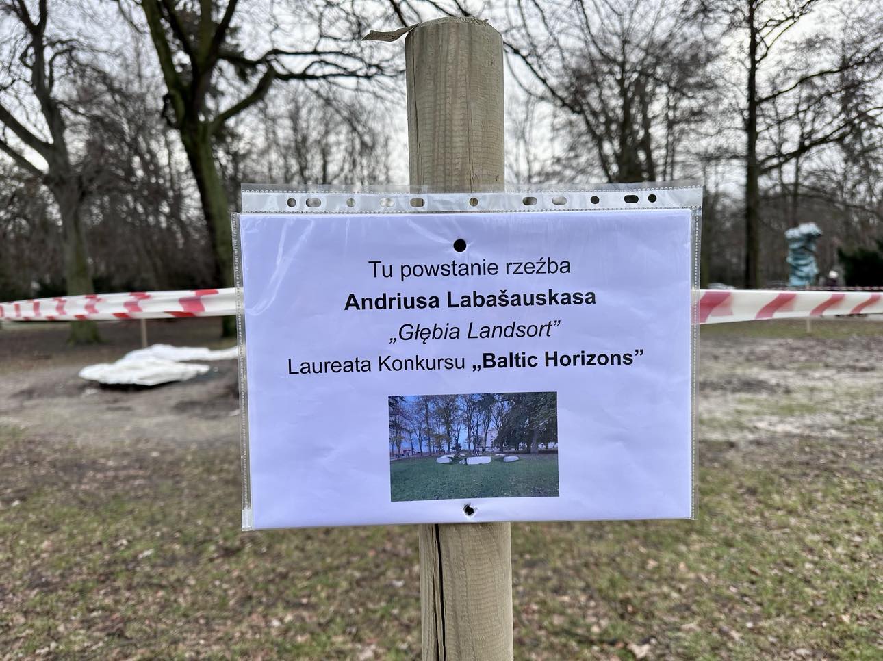 O trwających pracach nad rzeźbą informowaliśmy już lutym bieżącego roku. 