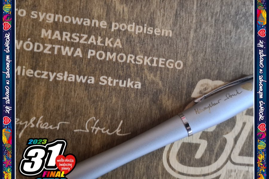 Pióro sygnowane podpisem marszałka województwa pomorskiego Mieczysława Struka, które można wylicytować na aukcji WOŚP // Fot. materiały prasowe