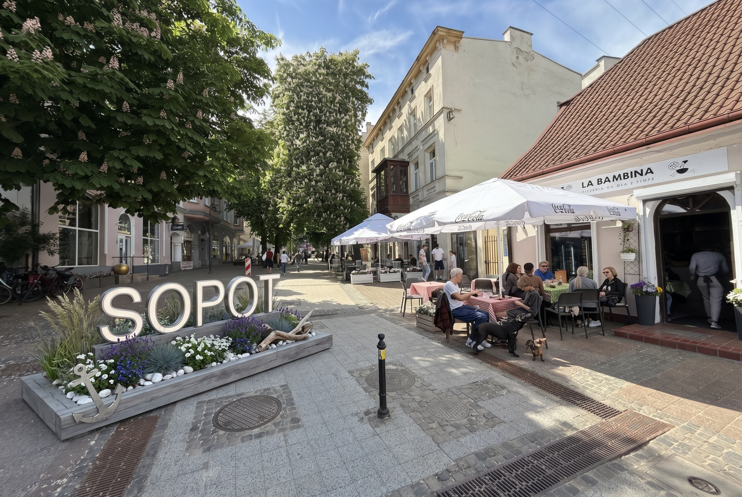 Mały Monciak w Sopocie. Wizualizacja AI koncepcji zaproponowanej przez internautów.