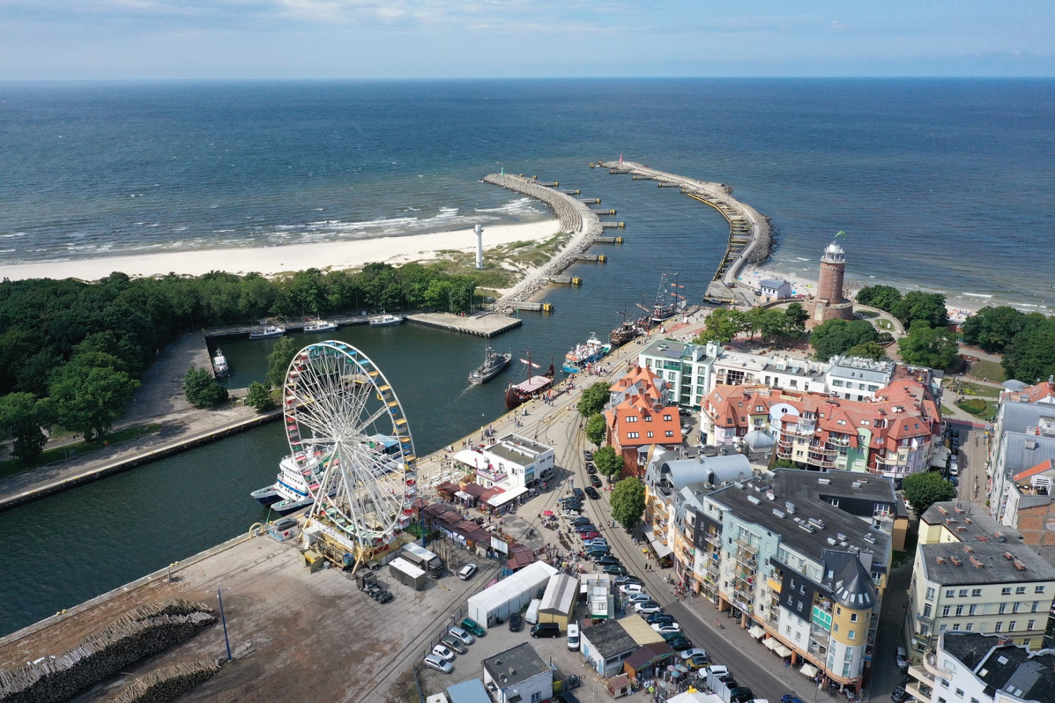 Port w Kołobrzegu. Fot. Kamilbarwinek (CC BY-SA 4.0)