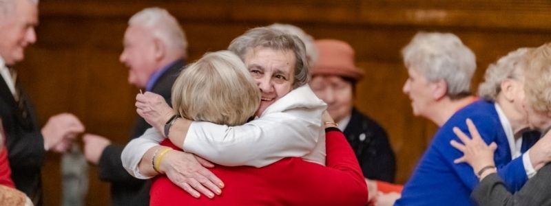 Świąteczne spotkanie dla samotnych seniorów. Sala Herbowa w Urzędzie Miasta Sopotu. Grudzień 2019 r.