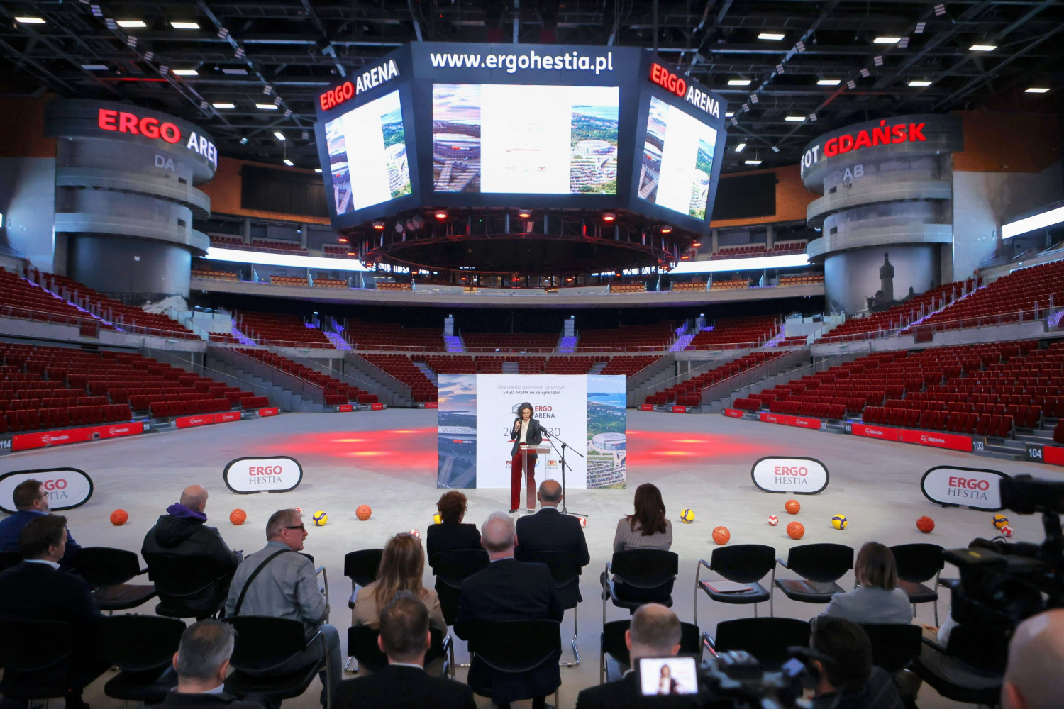 Konferencja prasowa dot. nowej umowy na sponsora tytularnego Ergo Areny, fot. Dominik Paszliński.
