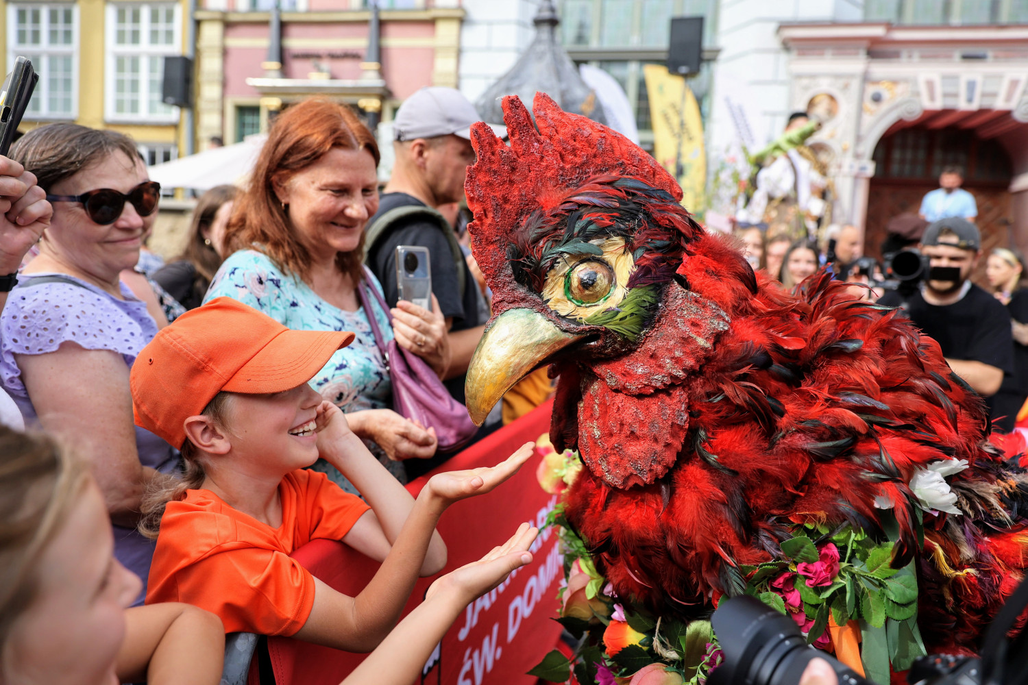 Kogut - maskotka Jarmarku św. Dominika. Fot. Dominik Paszliński / gdansk.pl