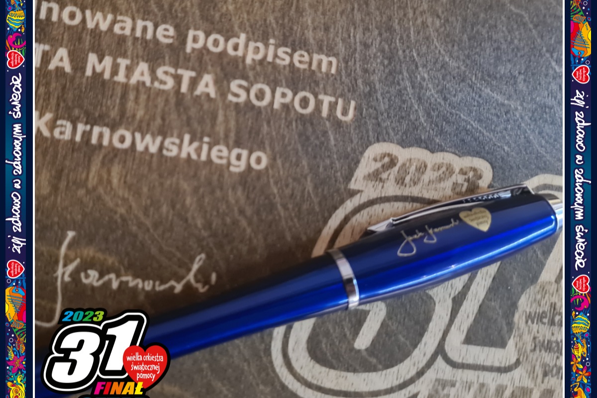Pióro sygnowane podpisem prezydenta Sopotu Jacka Karnowskiego, które można wylicytować na aukcji WOŚP // Fot. materiały prasowe