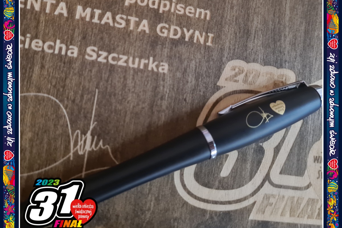 Pióro sygnowane podpisem prezydenta Gdyni Wojciecha Szczurka, które można wylicytować na aukcji WOŚP // Fot. materiały prasowe