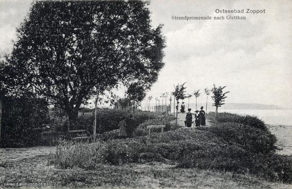 Południowa część nadmorskiej promenady w stronę Jelitkowa, zdjęcie z ok. 1920 r.  (KC), za: www.dawnysopot.pl.