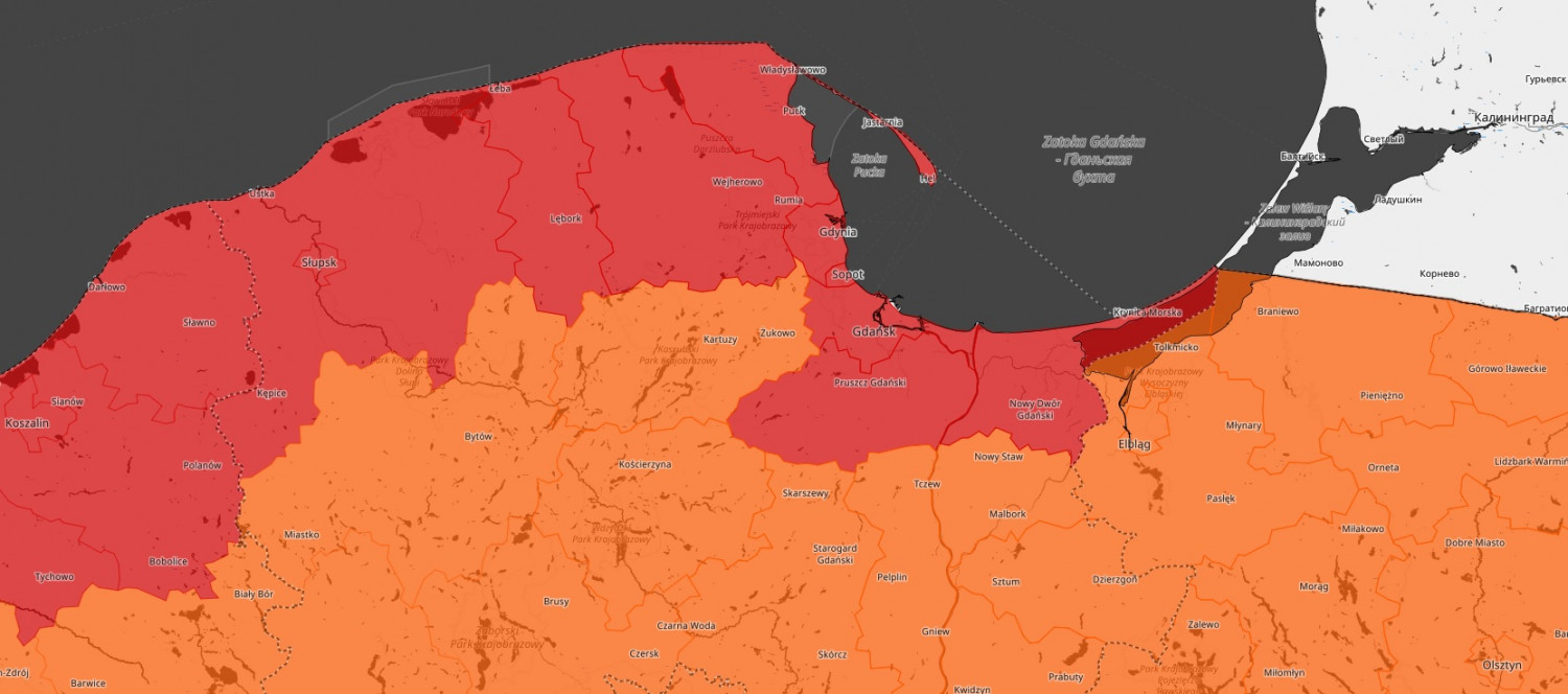 Mapa przedstawiająca prognozę zagrożeń meteorologicznych. Czerwonym kolorem zaznaczono obszary, dla których przewiduje się 3 stopień ostrzeżenia meteorologicznego. Fot. IMGW-PIB