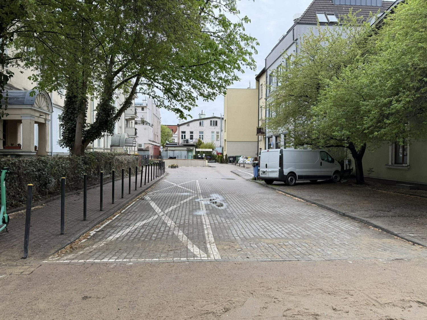 Remont w Sopocie, Mieszkańcy kompleksu Trzy Gracje w Sopocie stracili w kwietniu dojazd do hali garażowej / fot.esopot.pl