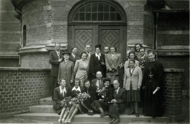 Grono pedagogiczne Szkoły Podstawowej nr 1, Sopot 1948 r. / Materiały Muzeum Sopotu