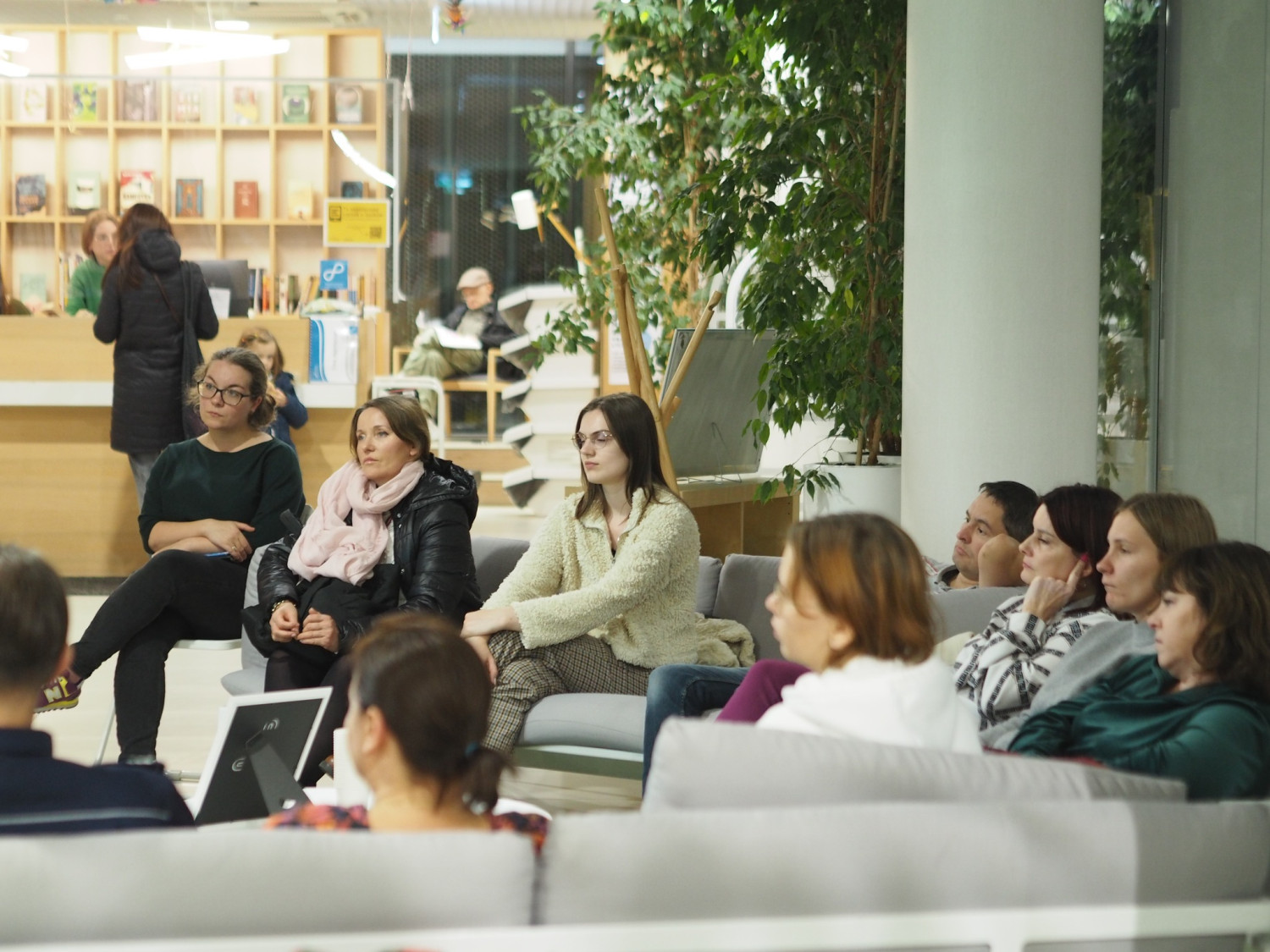 Wykład o samobójstwach wśród młodzieży, fot. Ola Biesek