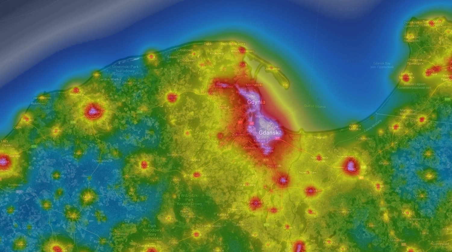 Mapa zanieczyszczenia światłem nocnego nieba. Źródło: lightpollutionmap.info 